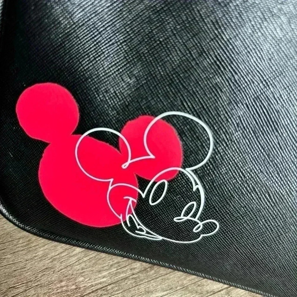 DANI by Danielle Nicole Disney Mickey Mouse Shoulder Bag Red and Black NWT - Picture 10 of 10